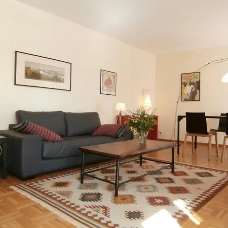 House Moulins Albigeois * Albi